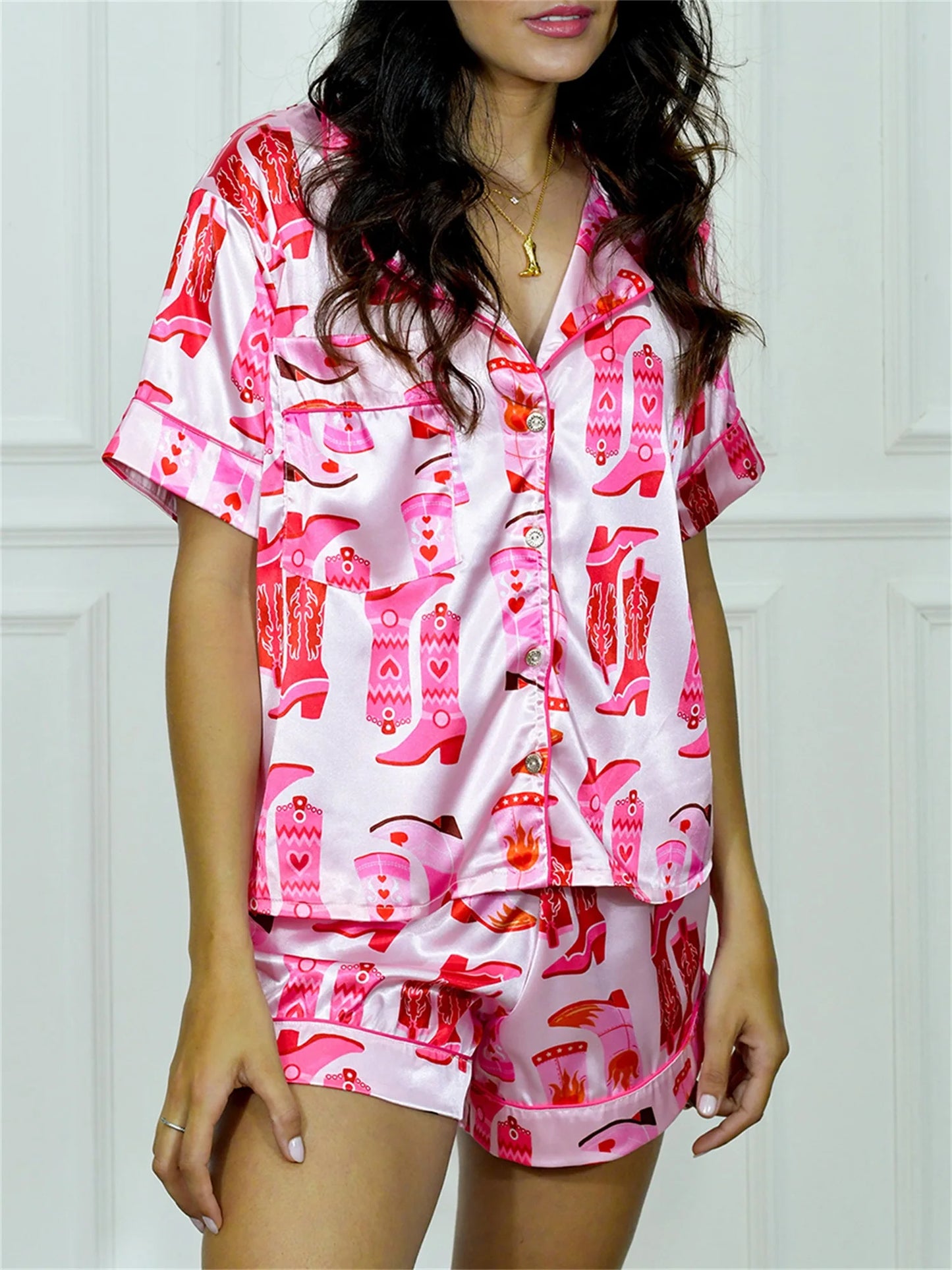 Stylish Women's Summer Outfit Printed Short Sleeve Shirt Set