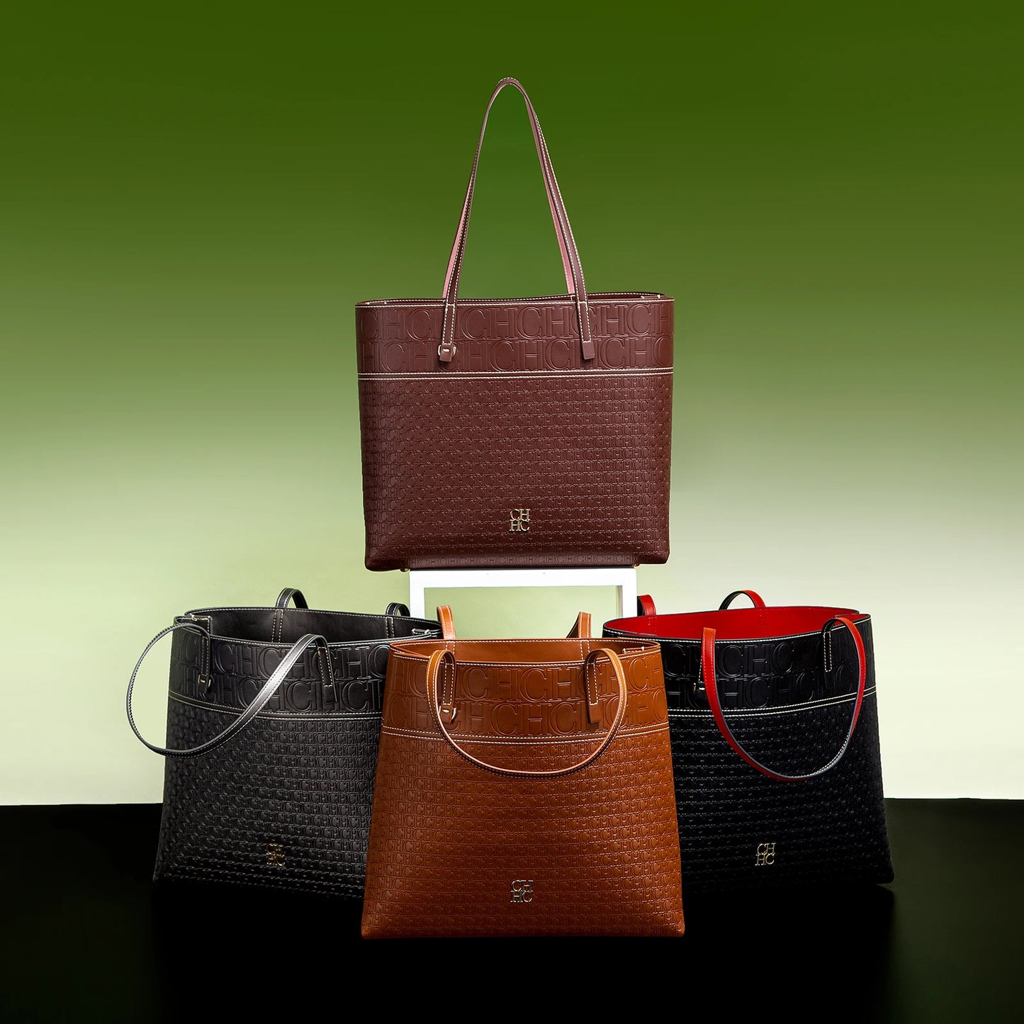 CH Letter Logo Leather Shoulder Bag Brand Women's Bag Large Capacity Resistant Elegant Fashion Casual with Base